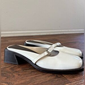 Justine Clenquet Uma Loafers Block Heel 39 Black and White